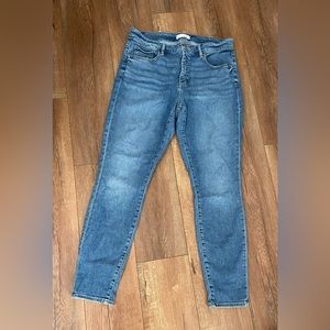LOFT Curvy Skinny Cropped Jeans - Size 30-10